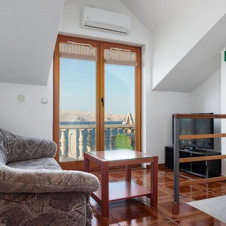 Manda Apartment Karlobag Luaran gambar