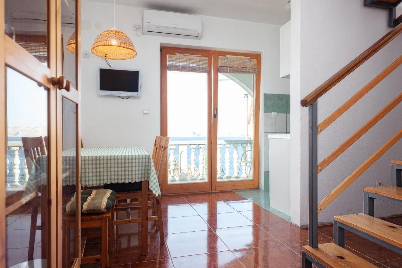 Manda Apartment Karlobag Luaran gambar