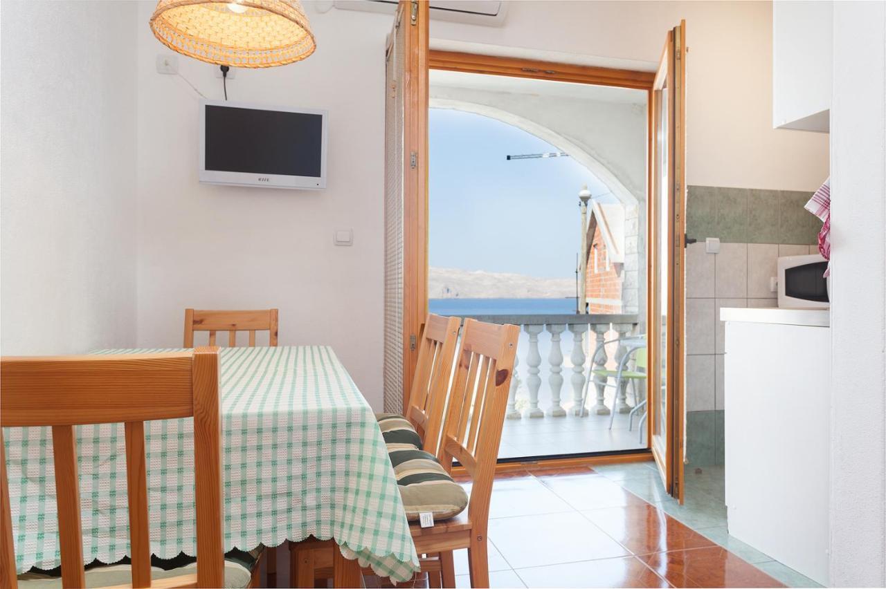 Manda Apartment Karlobag Luaran gambar